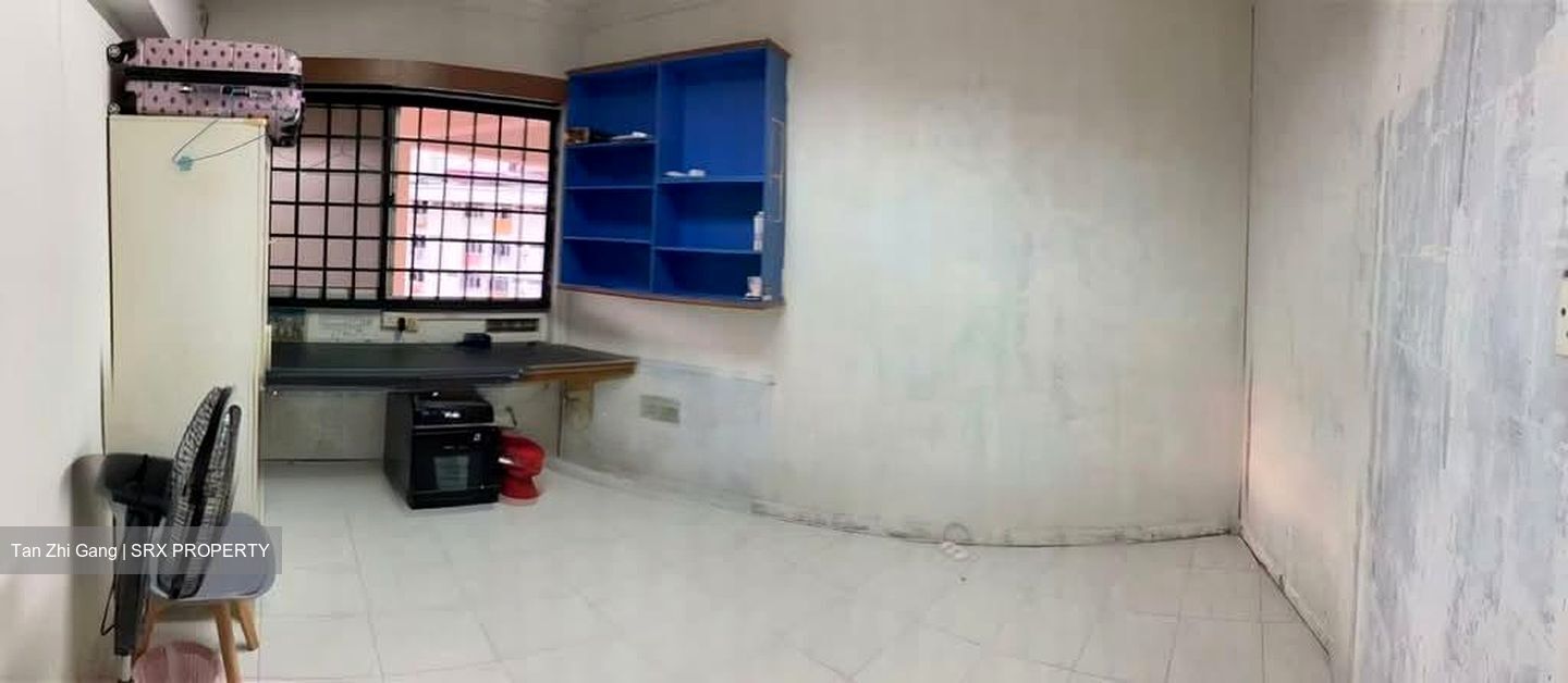 Blk 714 Jurong West Street 71 (Jurong West), HDB Executive #562588061